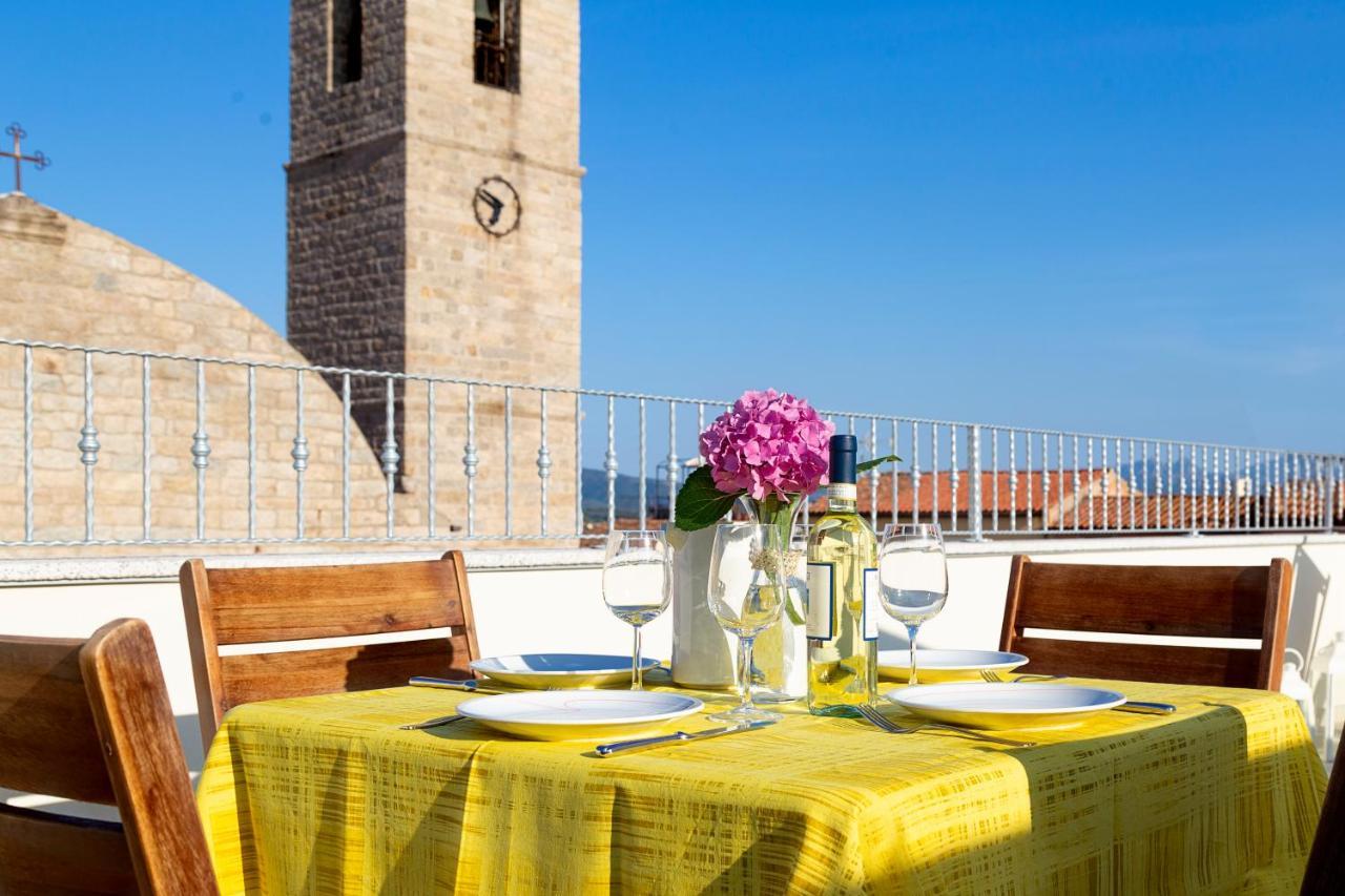 La Via Rooms And Terrace Olbia Luaran gambar