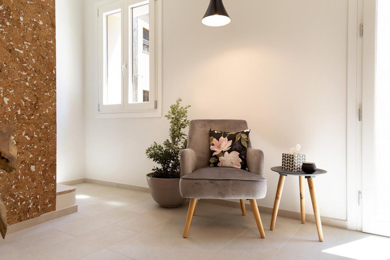 La Via Rooms And Terrace Olbia Luaran gambar