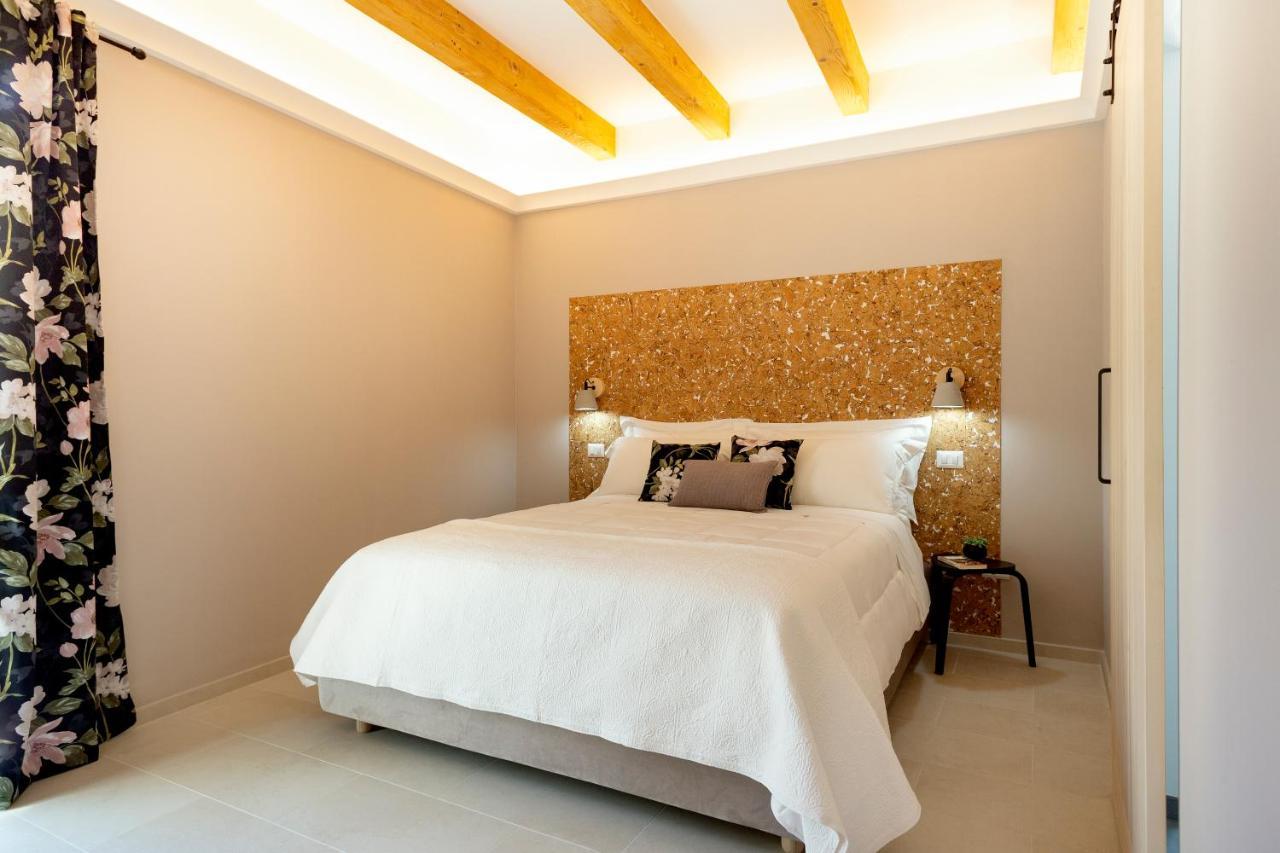 La Via Rooms And Terrace Olbia Luaran gambar