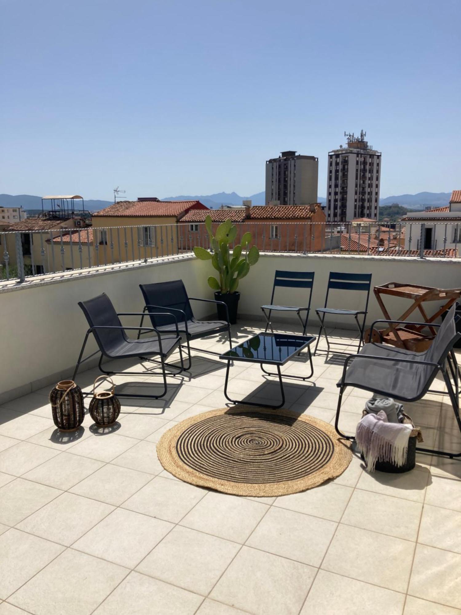 La Via Rooms And Terrace Olbia Luaran gambar
